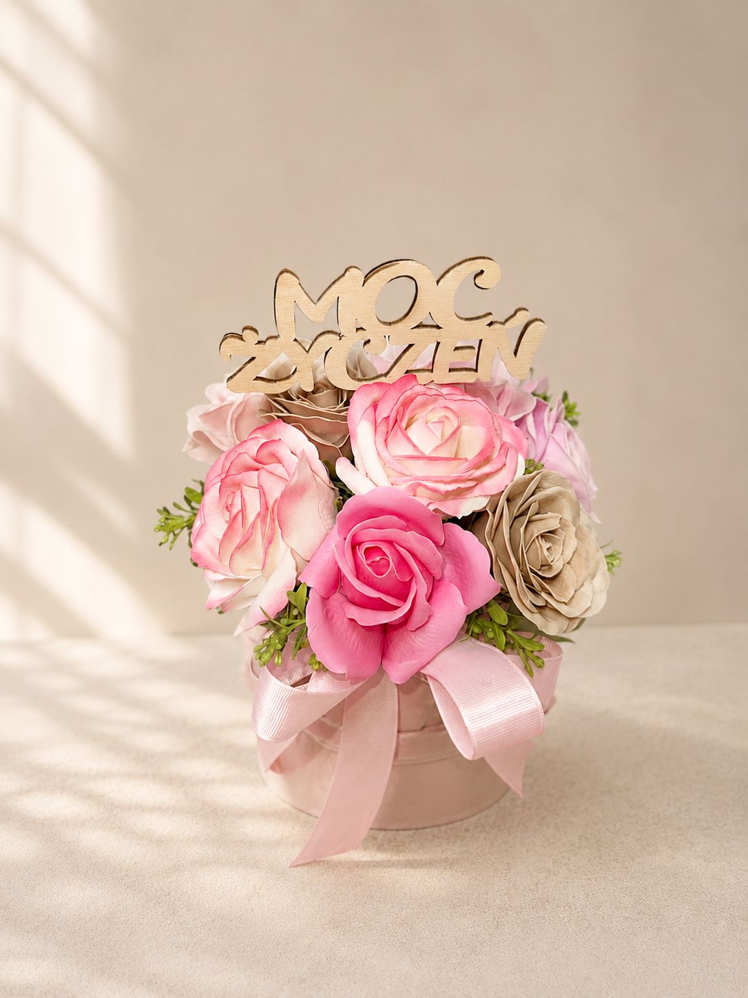 Flower Box z kwiatami mydlanymi „Moc Życzeń” 🌸